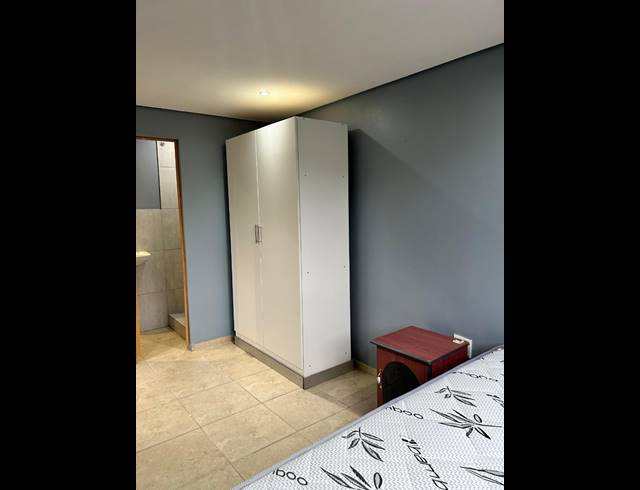 1 BEDROOM ROOM TO LET IN MANOR GARDENS